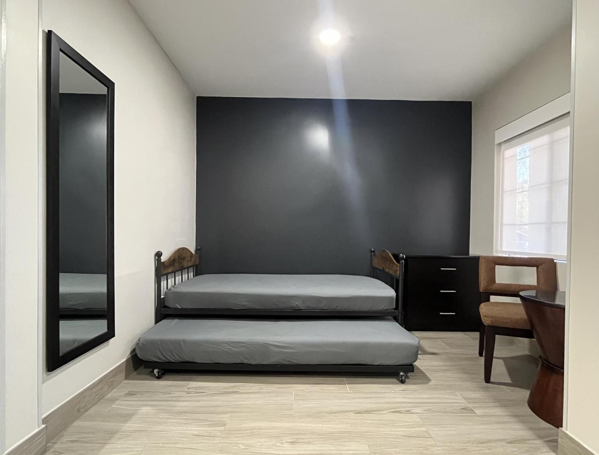 Motel Howard Johnson By Wyndham West Flagstaff